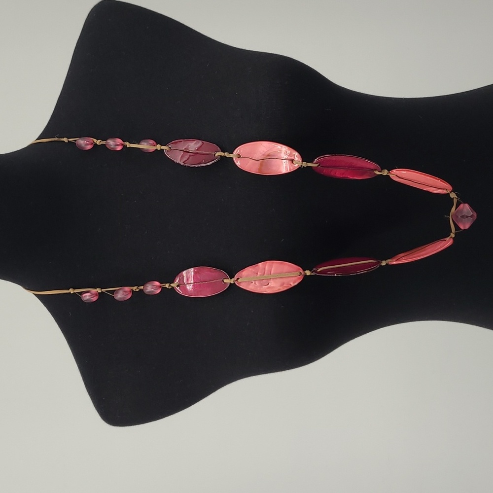 Wine / Coral Costume Jewelry Necklace -18"
